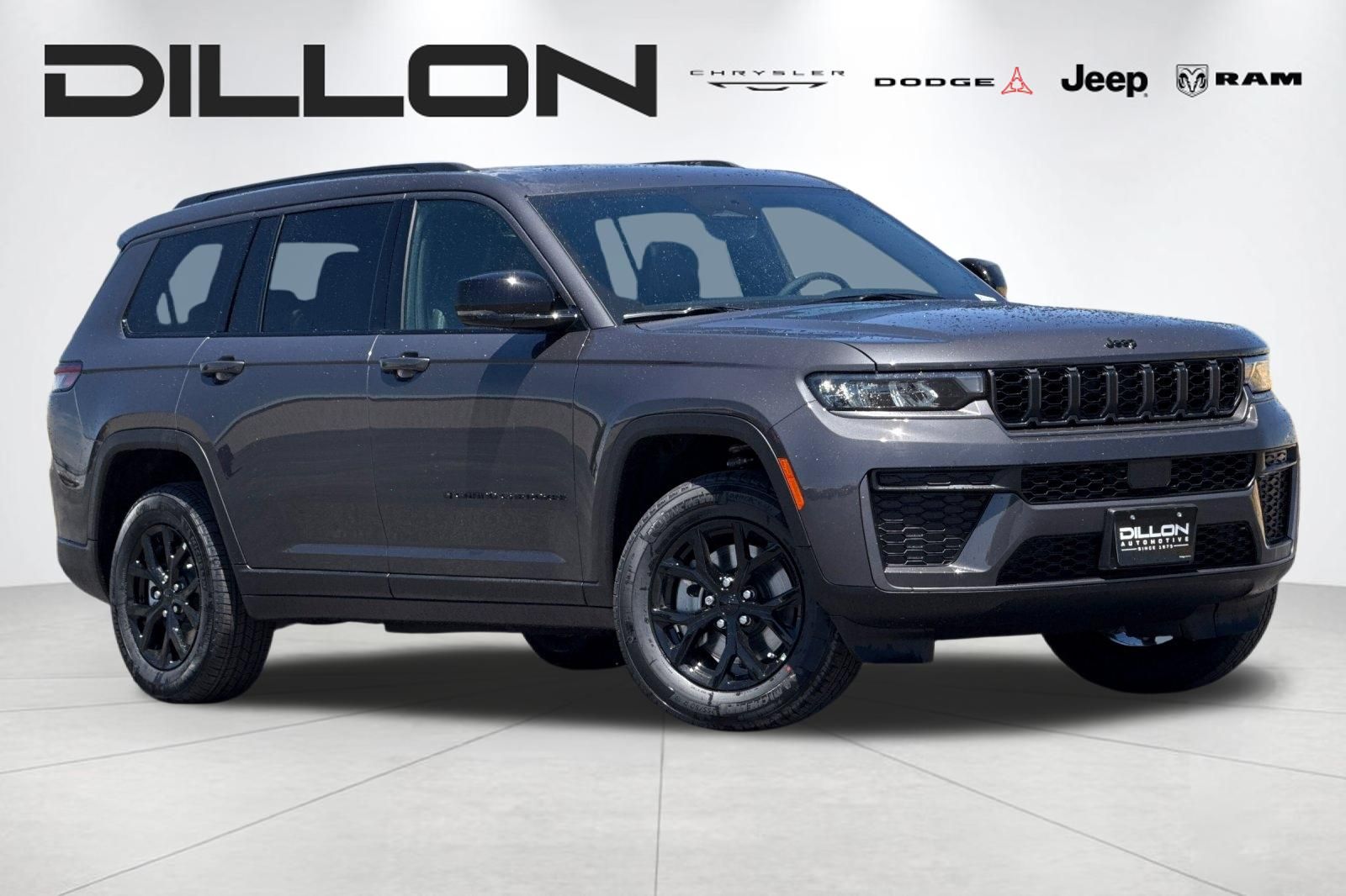 2026 Jeep Grand Cherokee L Laredo Altitude 4x4's photo