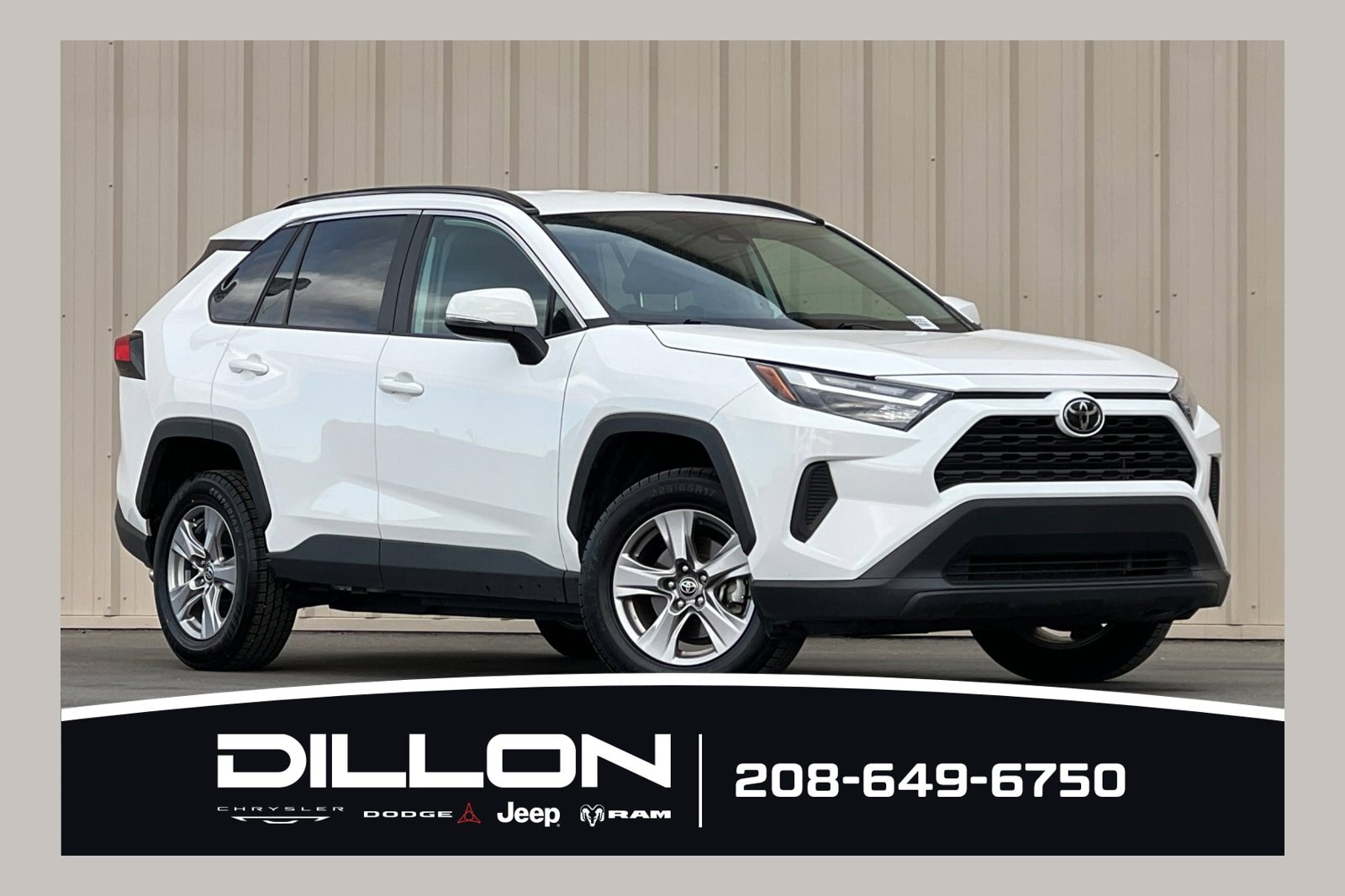 2025 Toyota RAV4 XLE