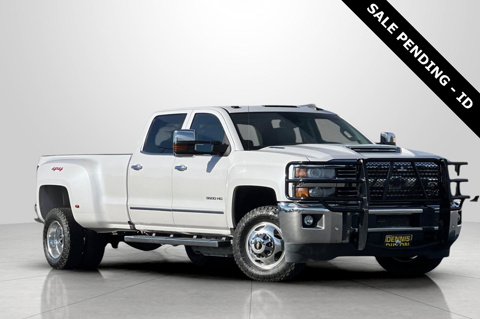 2019 Chevrolet Silverado HD LTZ's photo