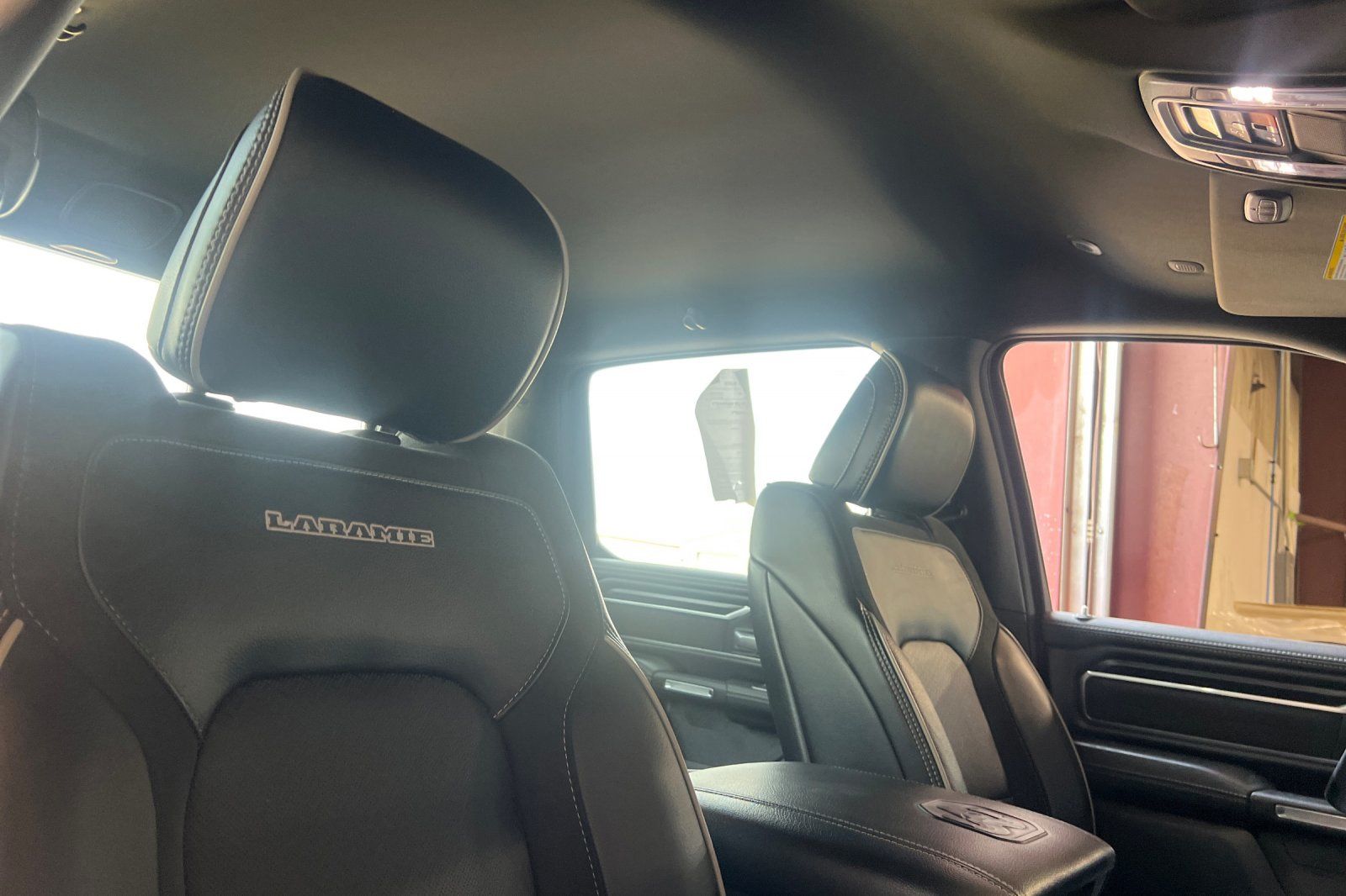 2024 RAM Ram 1500 Pickup Laramie - Photo 16