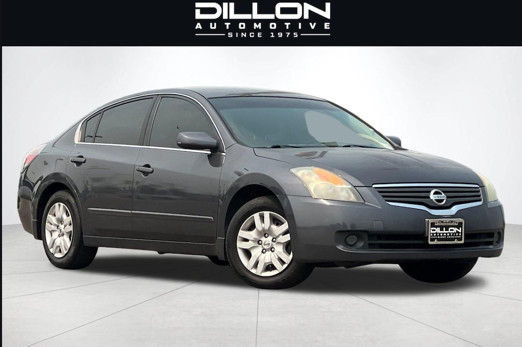 Used 2009 Nissan Altima 2.5 S Sedan