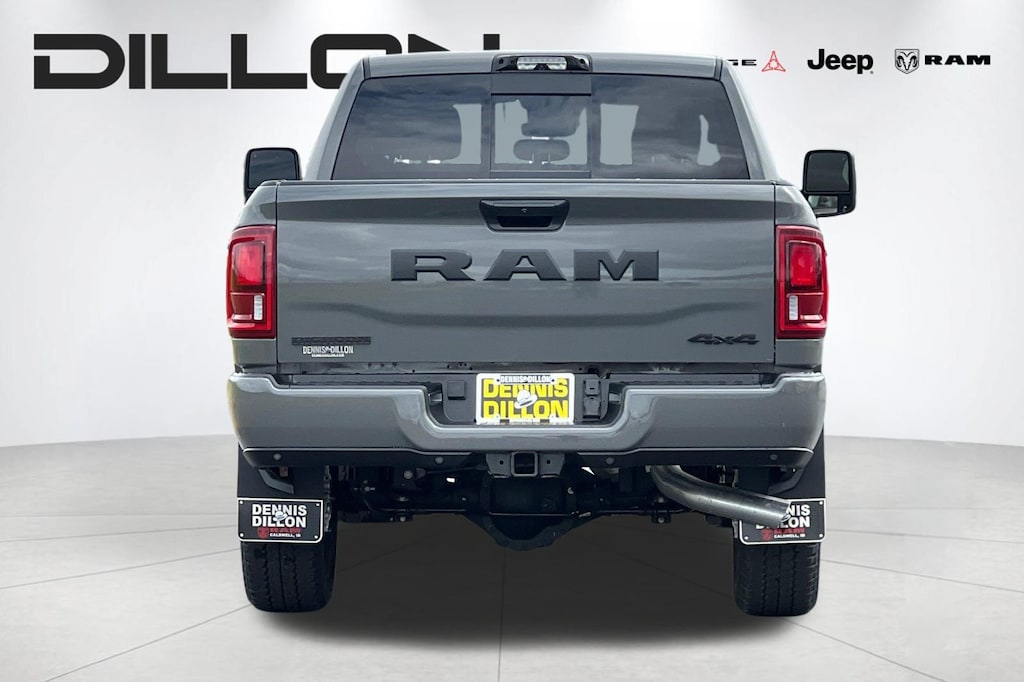 New 2026 Ram 2500 BIG HORN CREW CAB 4X4 6'4 BOX Pickup