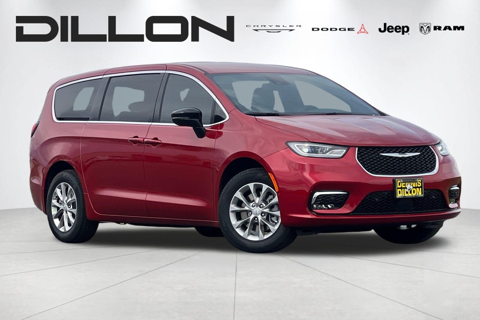 2026 Chrysler Pacifica Select AWD's photo