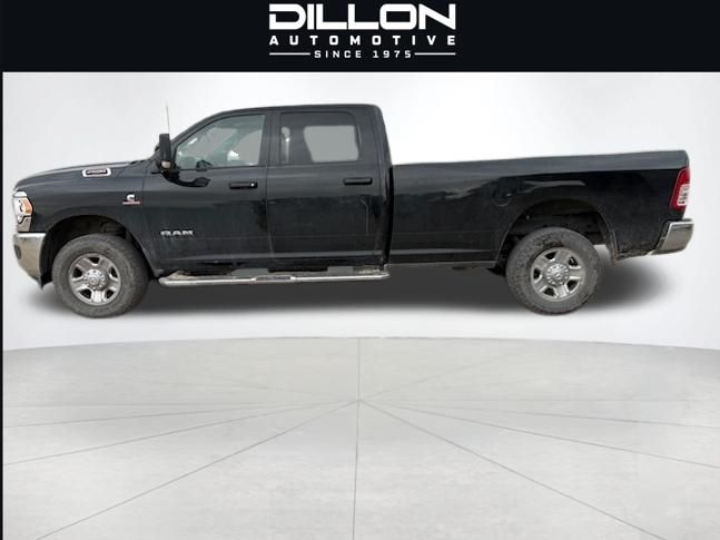 2022 RAM 2500 Big Horn 4X4 Crew Cab LWB's photo