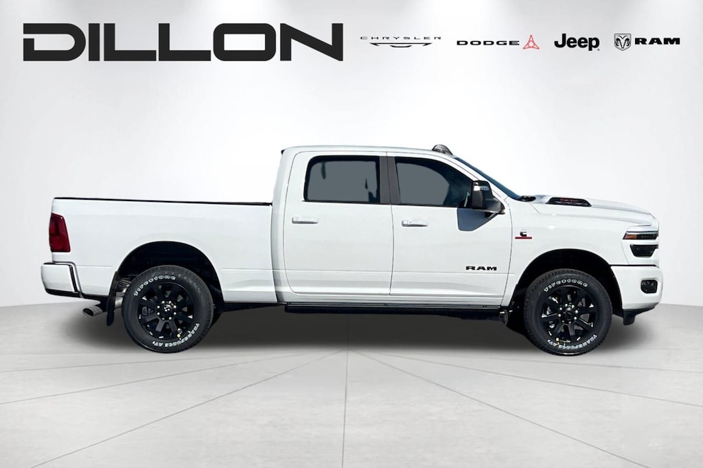 New 2026 Ram 3500 LARAMIE CREW CAB 4X4 6'4 BOX Pickup