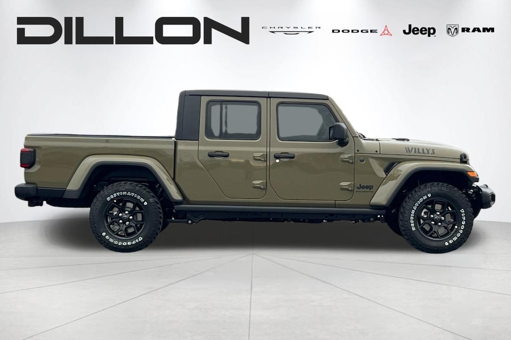 New 2026 Jeep Gladiator WILLYS 4X4 Pickup