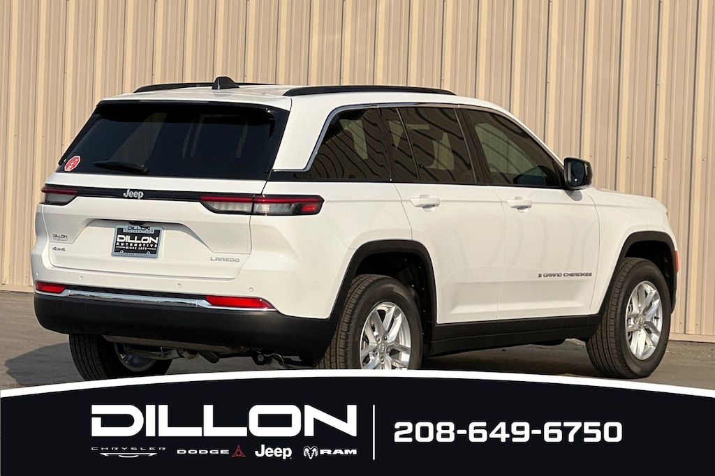New 2026 Jeep Grand Cherokee LAREDO X 4X4 Sport Utility