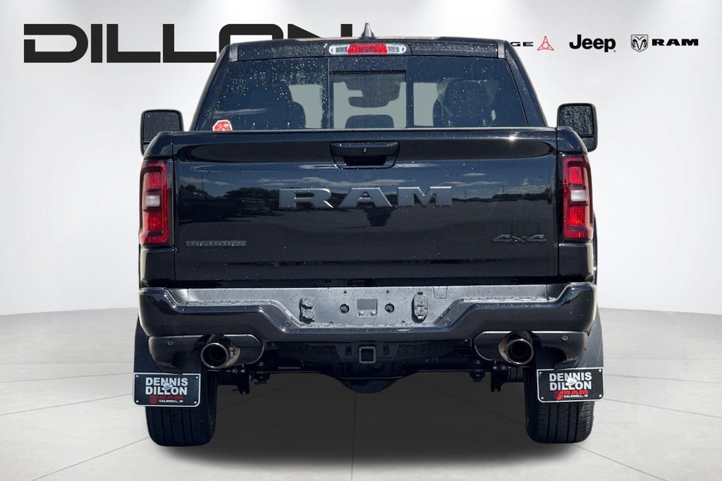 New 2026 Ram 1500 BIG HORN CREW CAB 4X4 5'7 BOX Pickup