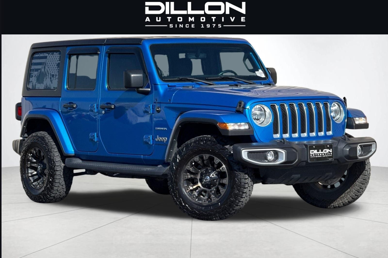 2023 Jeep Wrangler Sahara's photo