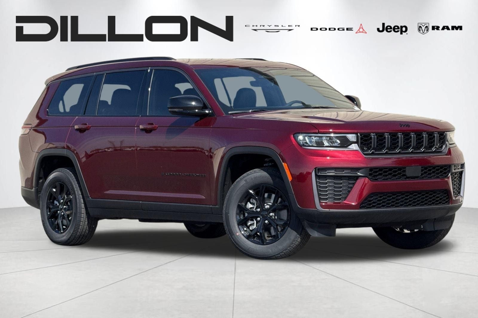 2026 Jeep Grand Cherokee L Laredo Altitude 4x4's photo