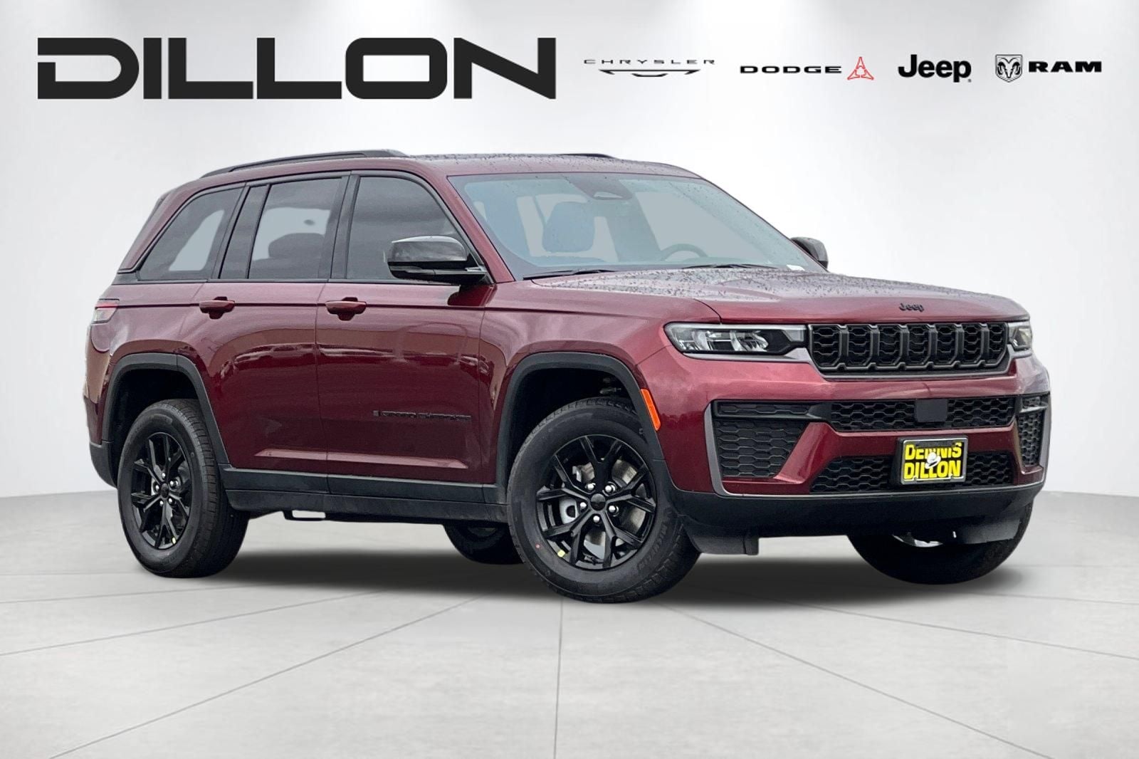 2026 Jeep Grand Cherokee Laredo Altitude 4x4's photo