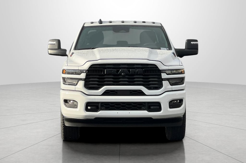 New 2026 Ram 2500 BIG HORN CREW CAB 4X4 6'4 BOX Pickup