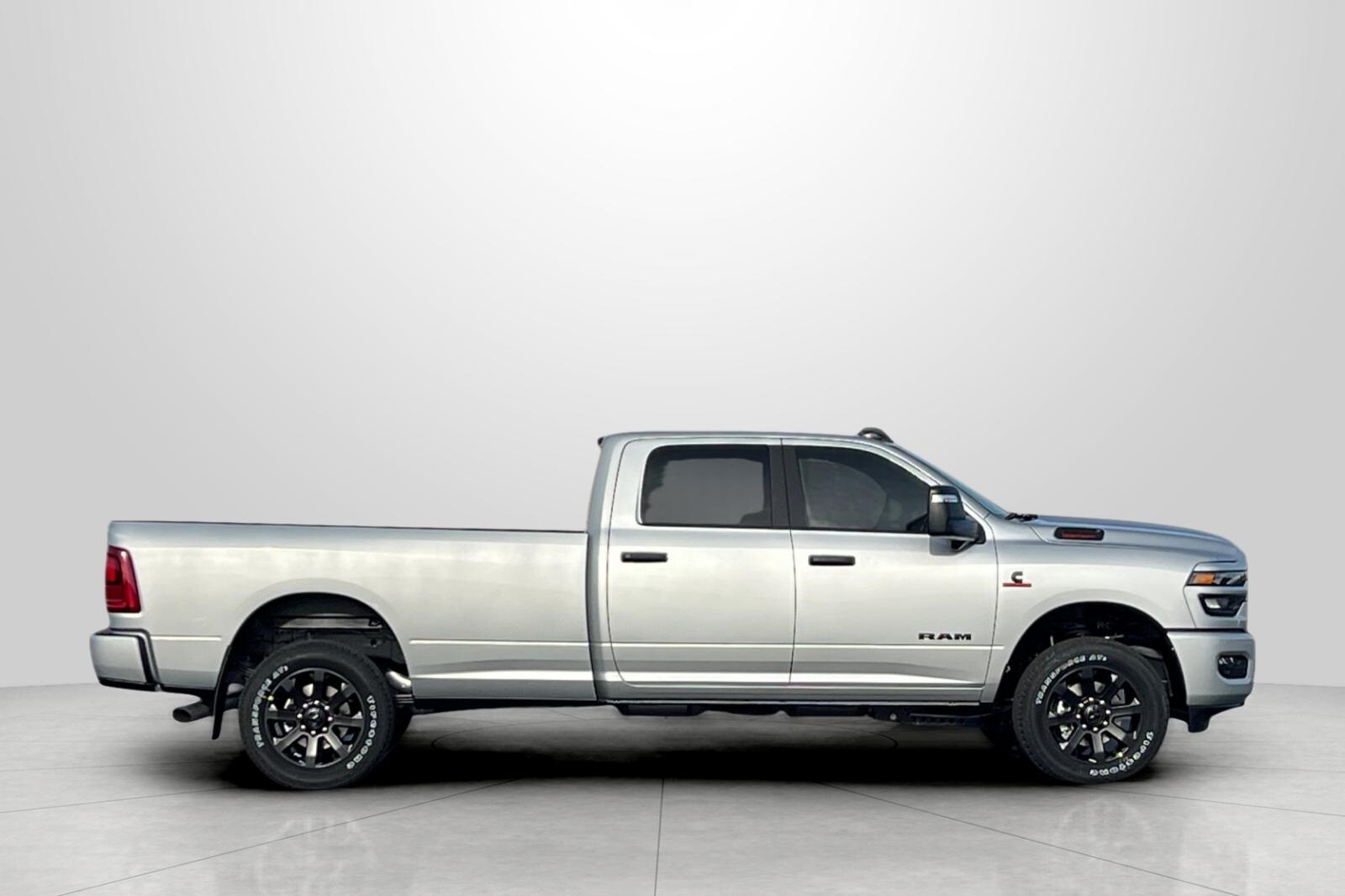 2026 Ram 3500 Big Horn photo 4