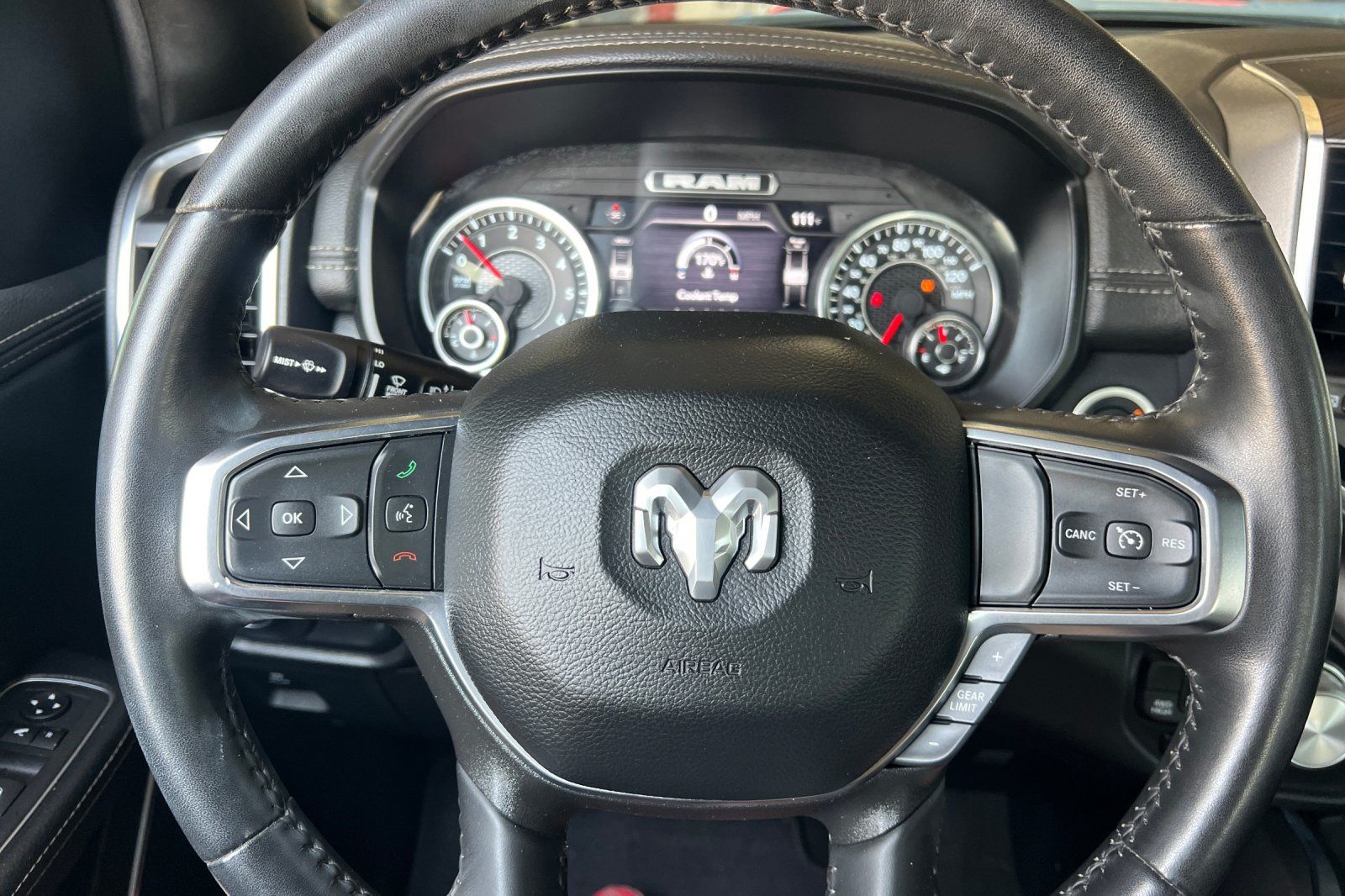 2024 RAM Ram 1500 Pickup Laramie - Photo 23