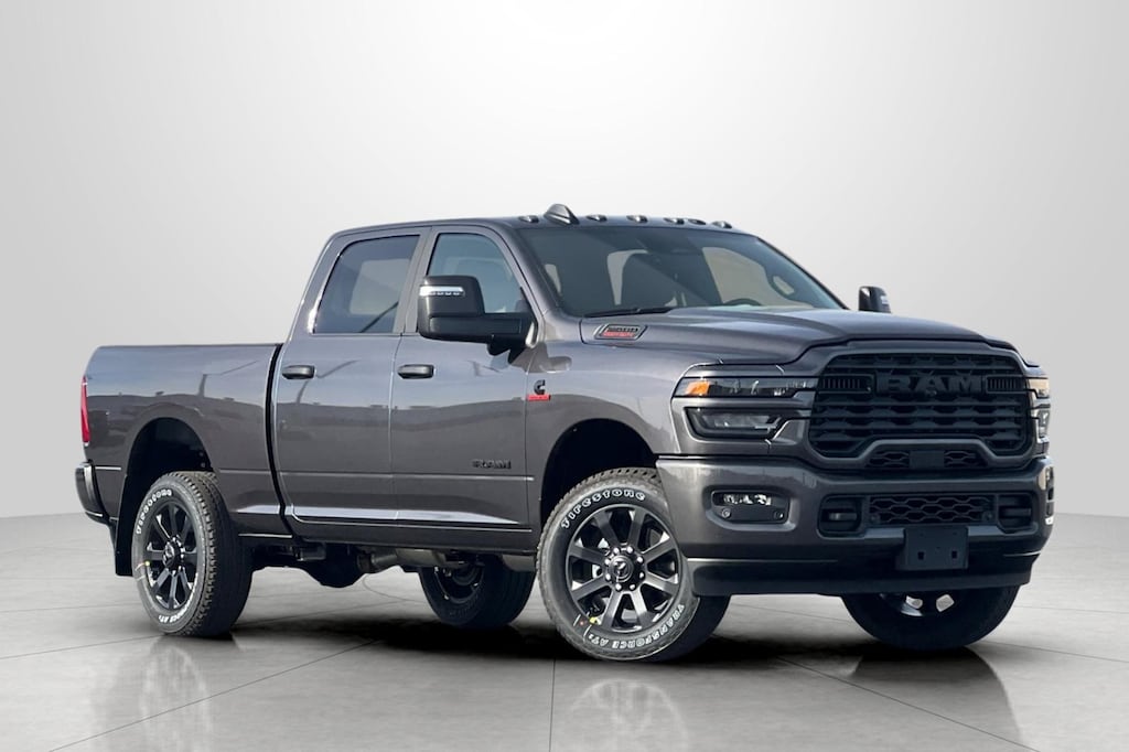 New 2026 Ram 2500 BIG HORN CREW CAB 4X4 6'4 BOX Pickup