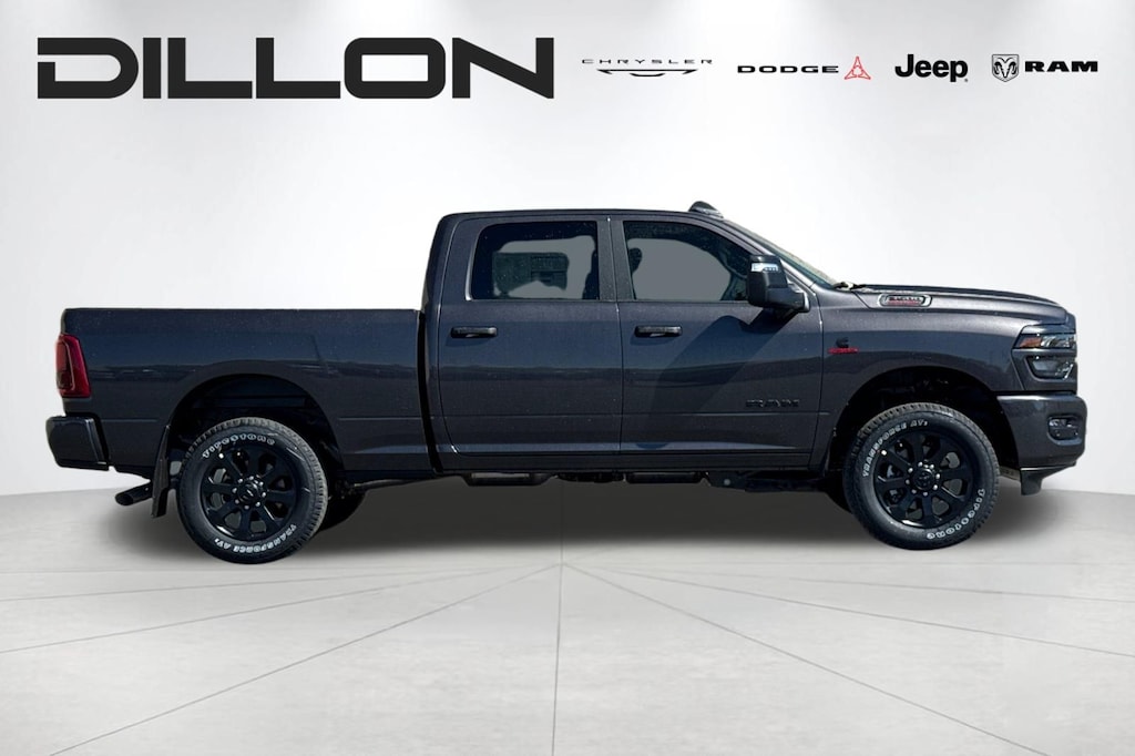 New 2026 Ram 3500 BIG HORN CREW CAB 4X4 6'4 BOX Pickup