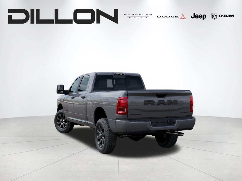 New 2026 Ram 3500 BIG HORN CREW CAB 4X4 6'4 BOX Pickup