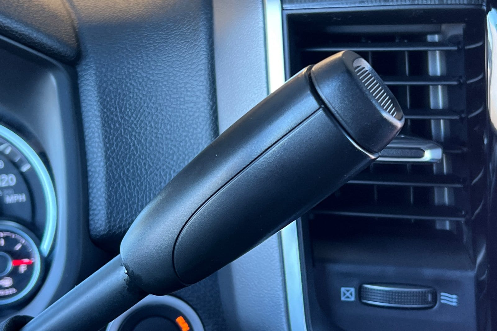 2026 RAM 2500 Big Horn - Photo 18