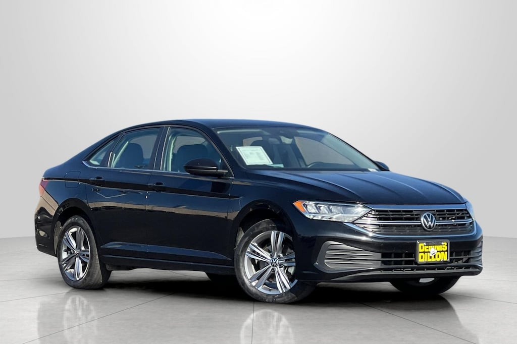 Used 2024 Volkswagen Jetta 1.5T SE Sedan