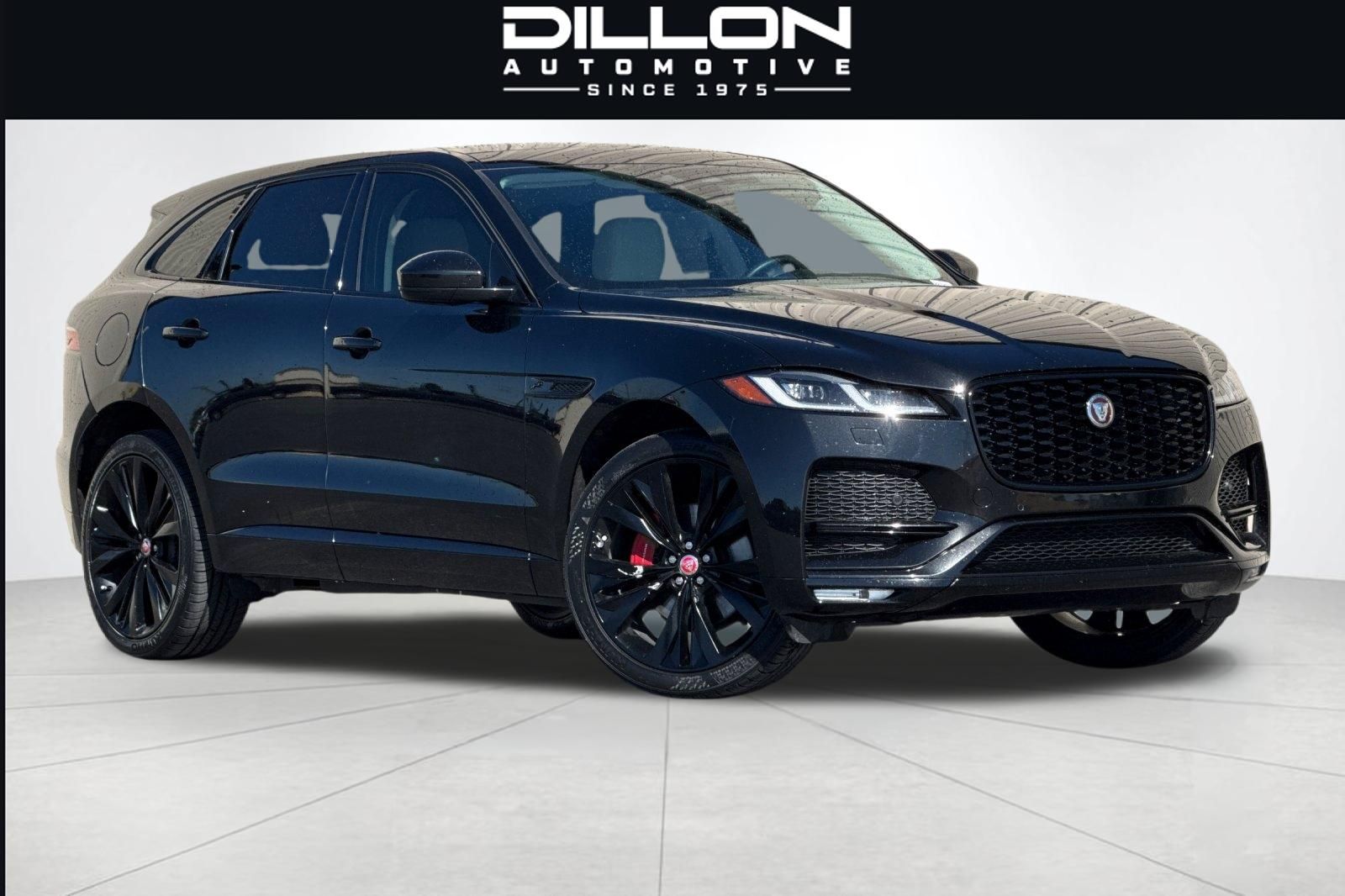 2023 Jaguar F-PACE P250 S's photo
