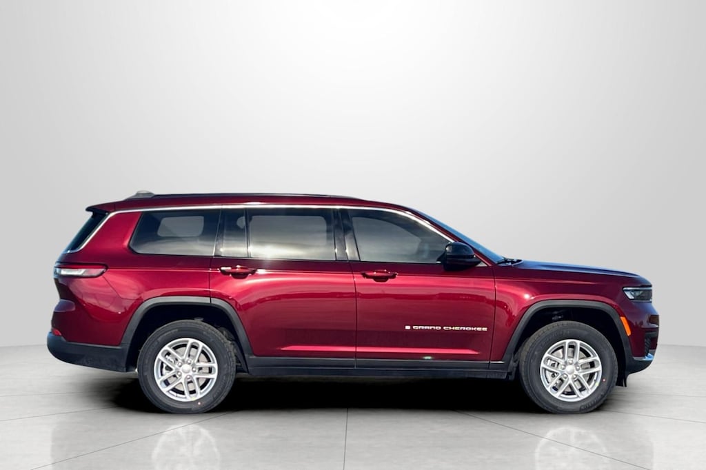 New 2026 Jeep Grand Cherokee L LAREDO 4X4 Sport Utility