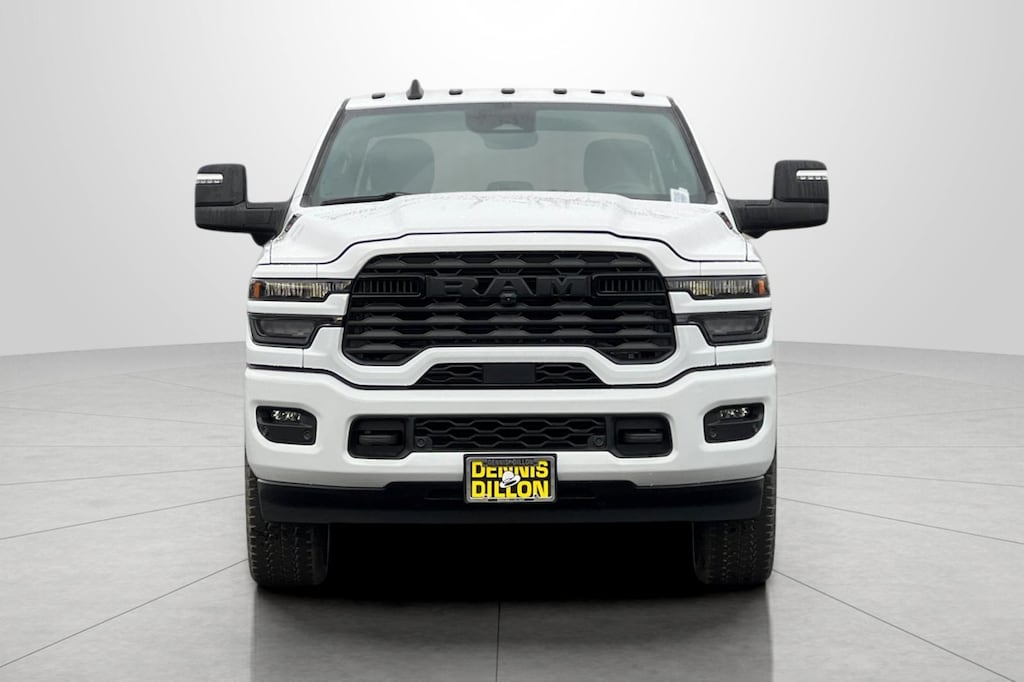 New 2026 Ram 3500 BIG HORN CREW CAB 4X4 6'4 BOX Pickup