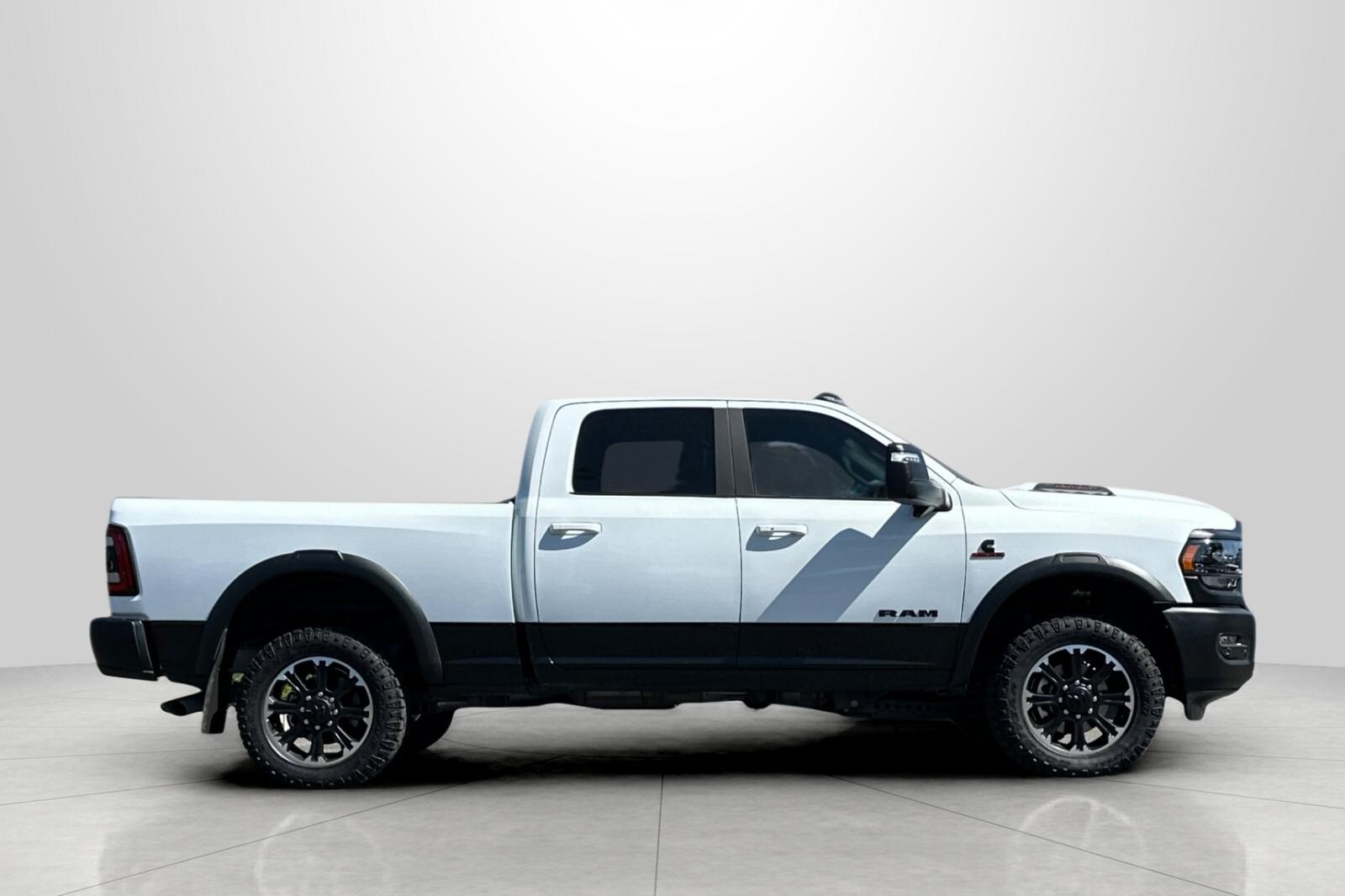2024 Ram 2500 Power Wagon photo 3