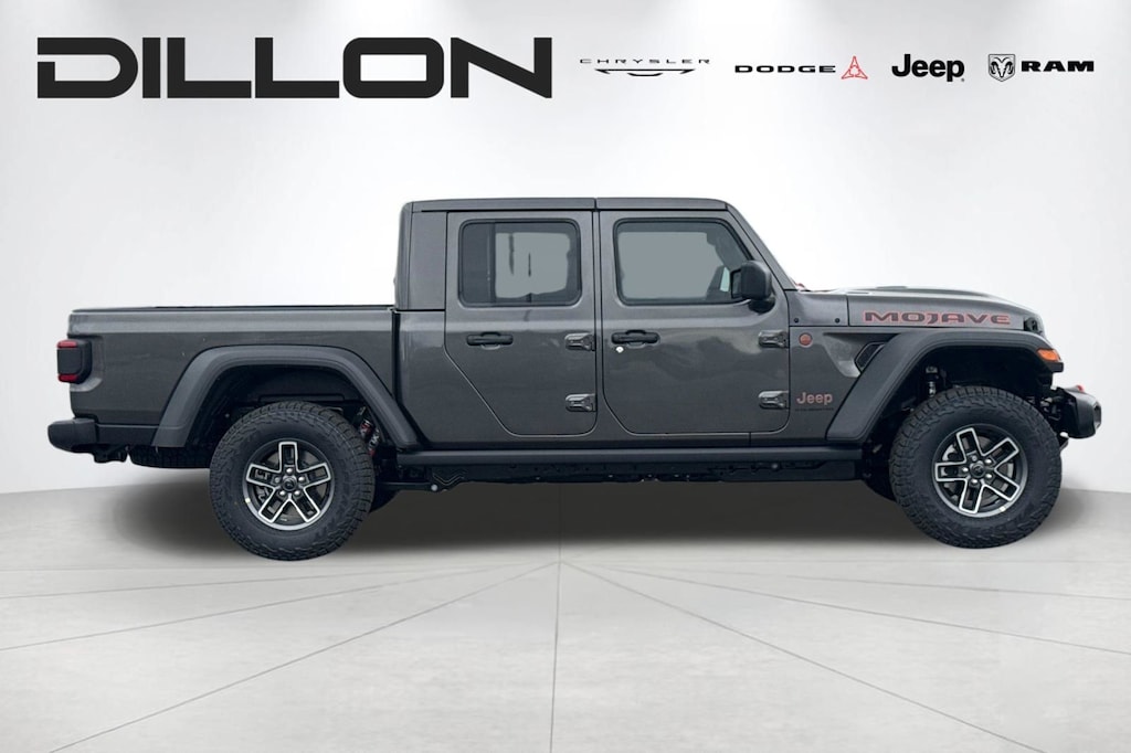 New 2026 Jeep Gladiator MOJAVE 4X4 Pickup