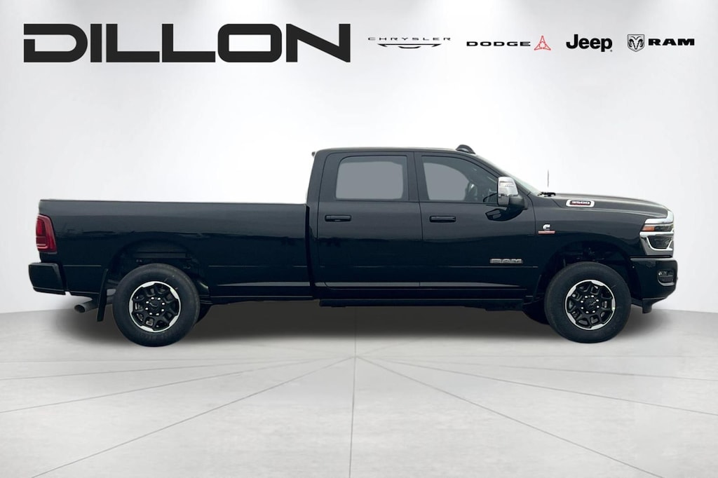 New 2026 Ram 3500 LARAMIE CREW CAB 4X4 8' BOX Pickup