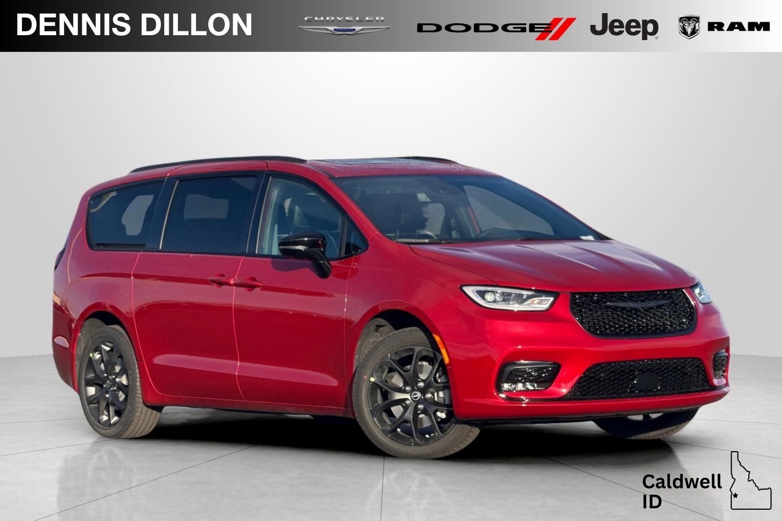2026 Chrysler Pacifica Limited AWD's photo