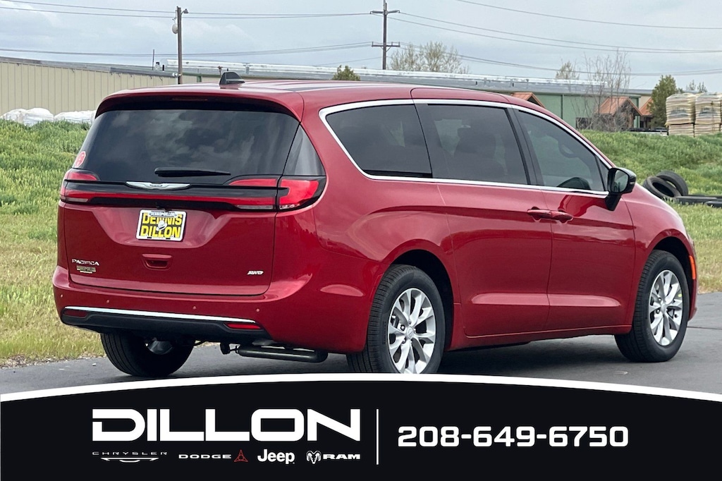 New 2026 Chrysler Pacifica SELECT AWD Passenger Van