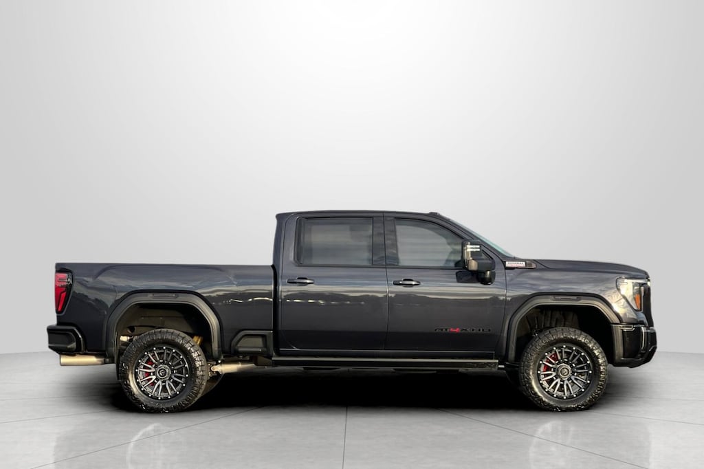Used 2024 GMC Sierra 2500HD AT4X Truck
