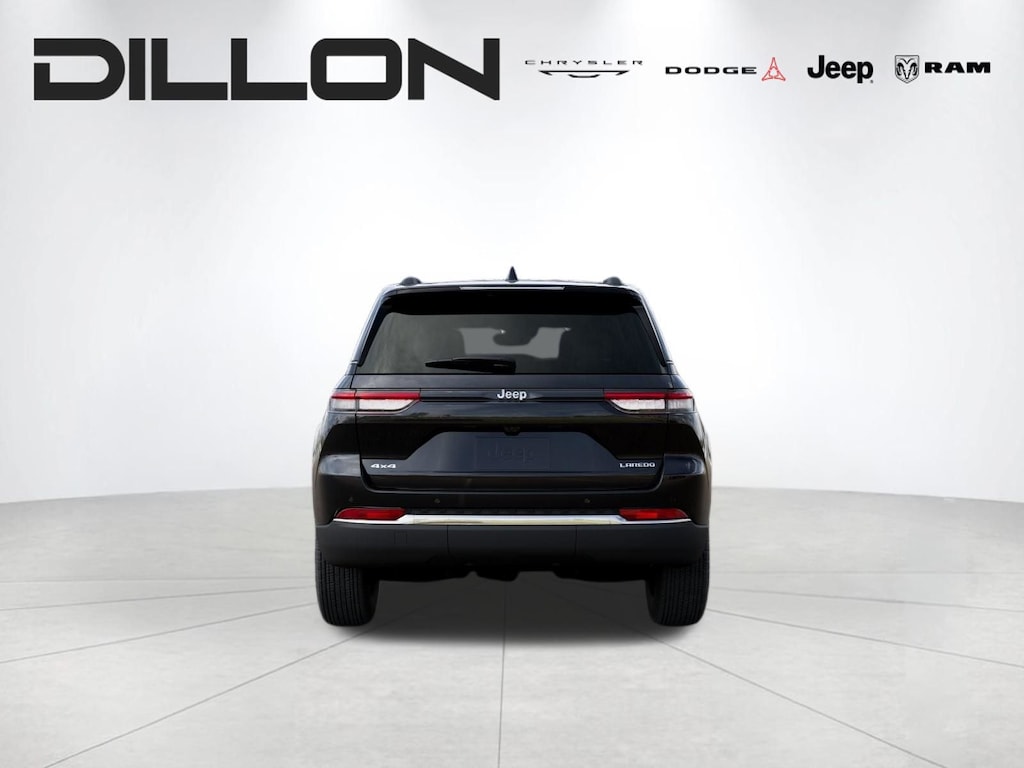 New 2026 Jeep Grand Cherokee LAREDO X 4X4 Sport Utility
