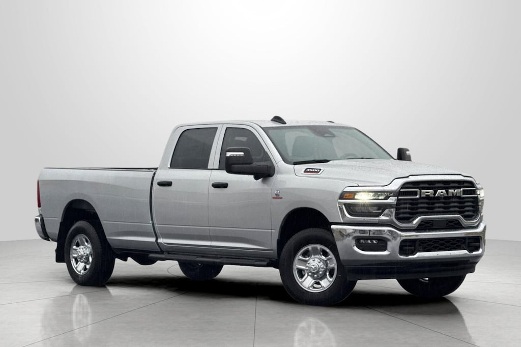 New 2026 Ram 3500 TRADESMAN CREW CAB 4X4 8' BOX Pickup