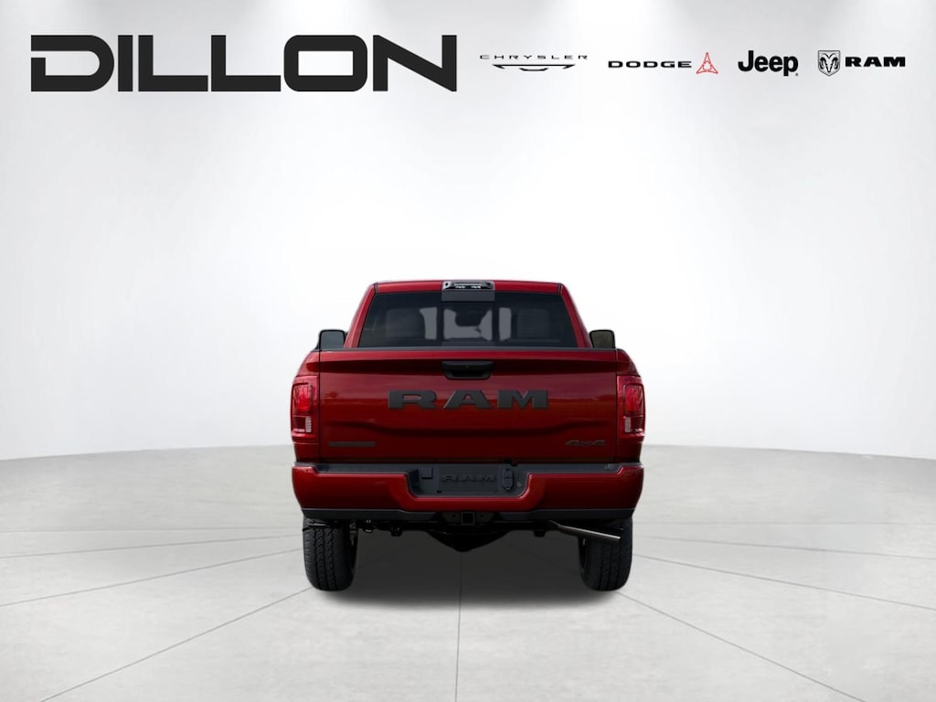New 2026 Ram 3500 BIG HORN CREW CAB 4X4 6'4 BOX Pickup