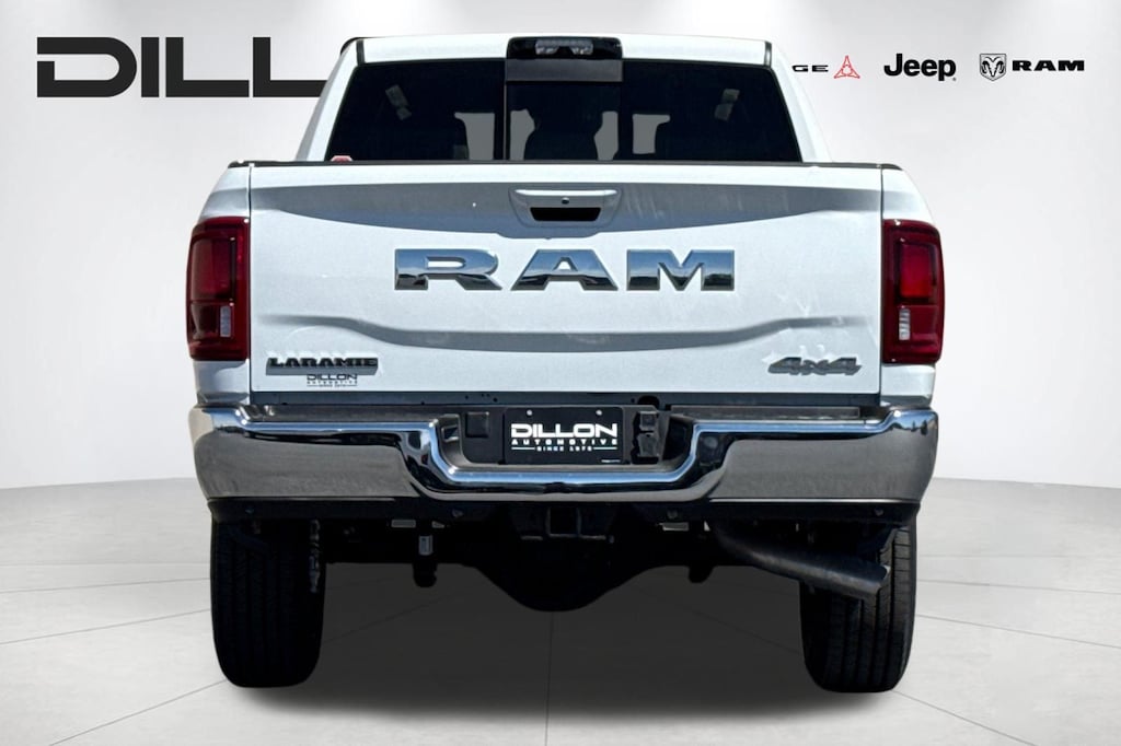 New 2026 Ram 3500 LARAMIE MEGA CAB 4X4 6'4 BOX Pickup