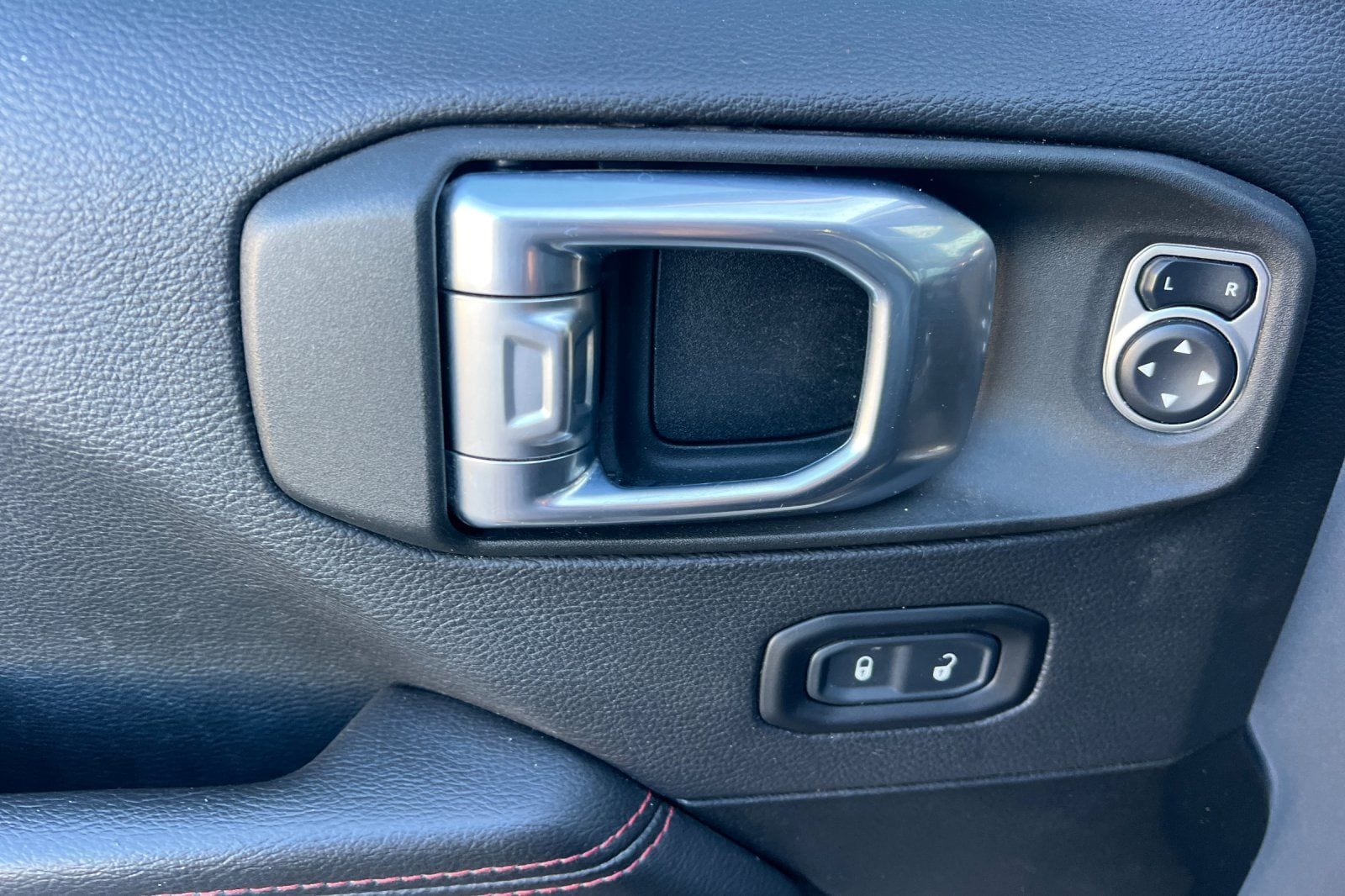 2021 Jeep Wrangler Unlimited Rubicon - Photo 11