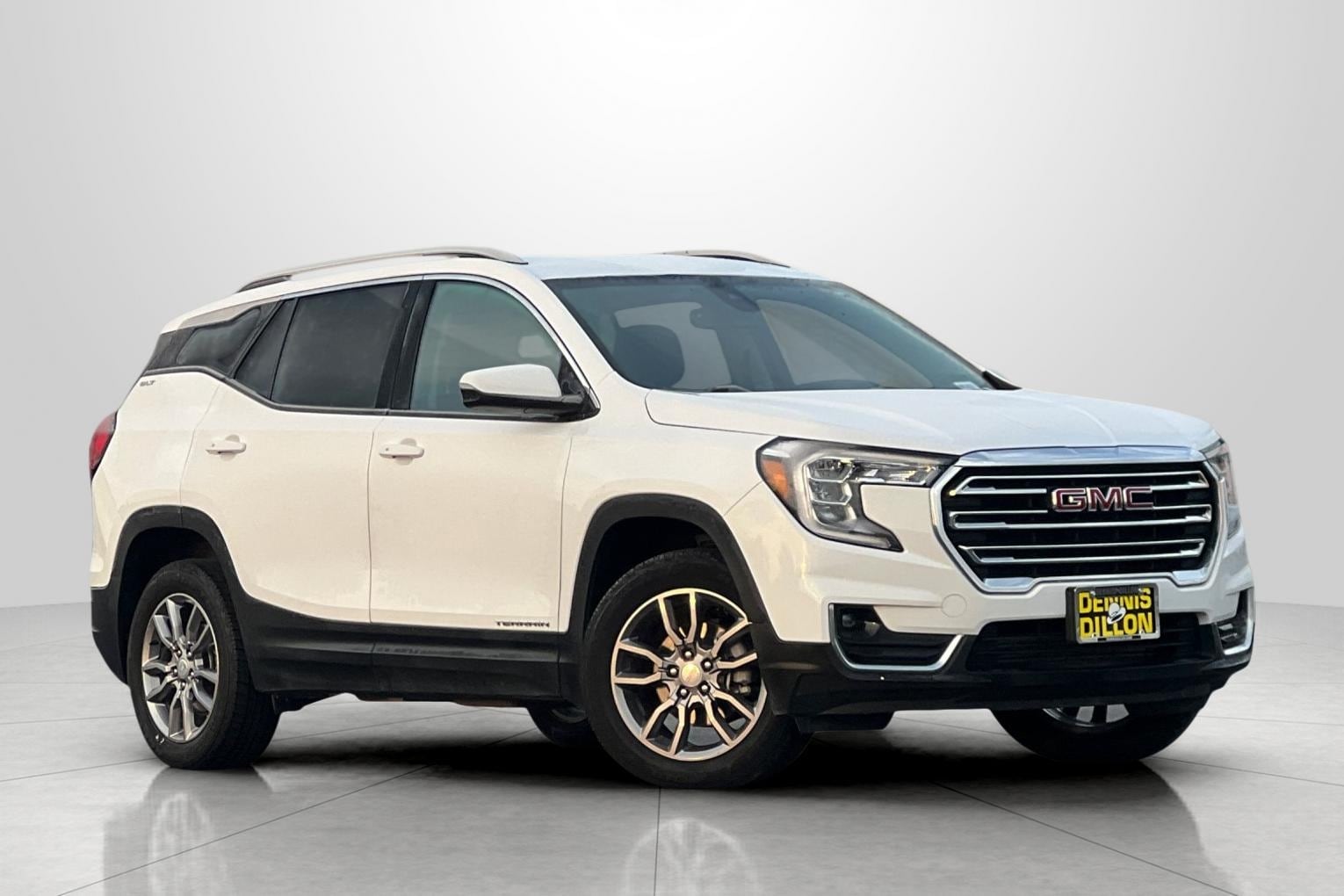 2024 GMC Terrain SLT's photo