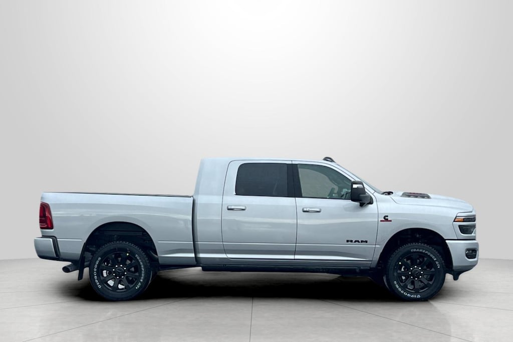 New 2026 Ram 3500 LARAMIE MEGA CAB 4X4 6'4 BOX Pickup