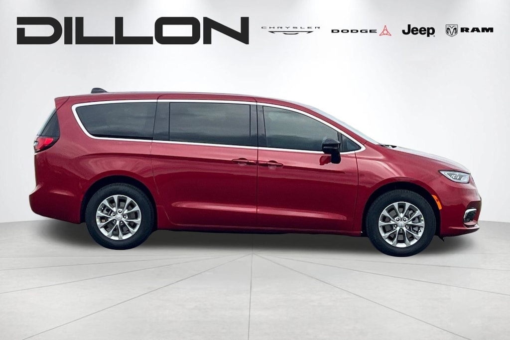 New 2026 Chrysler Pacifica SELECT AWD Passenger Van