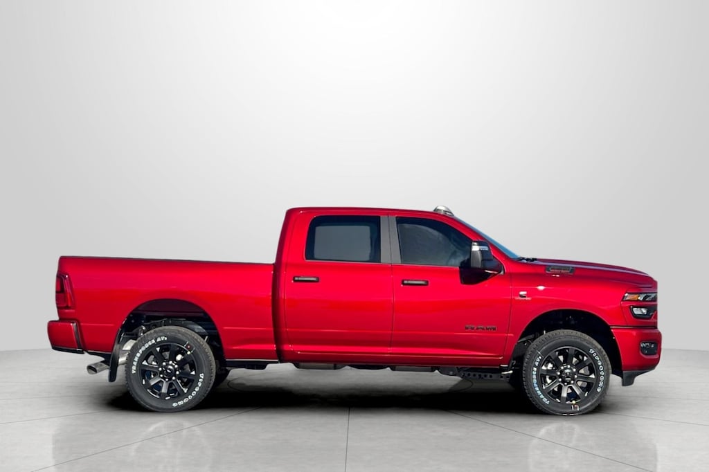 New 2026 Ram 2500 BIG HORN CREW CAB 4X4 6'4 BOX Pickup