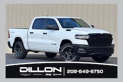 2026 Ram 1500 WARLOCK CREW CAB 4X4 5'7 BOX Pickup