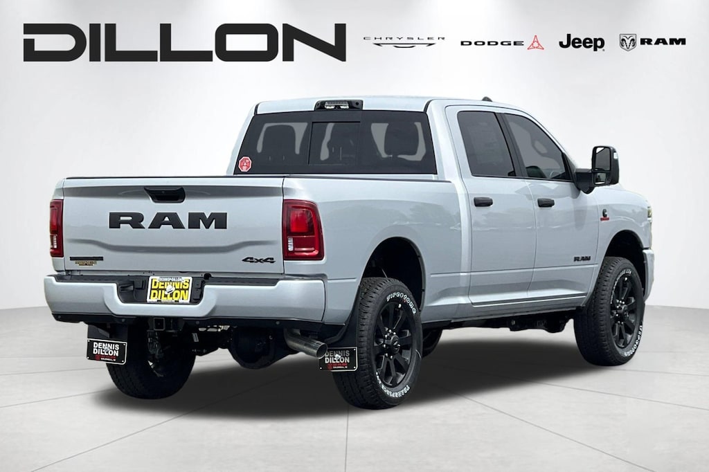 New 2026 Ram 3500 BIG HORN CREW CAB 4X4 6'4 BOX Pickup