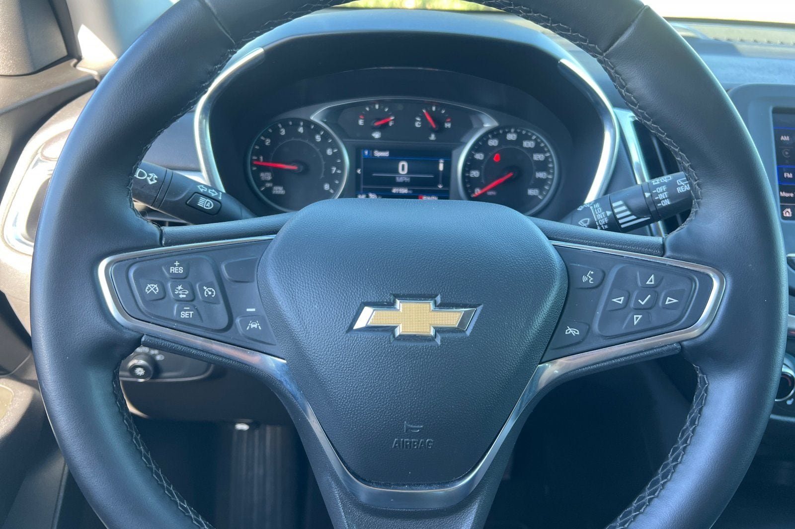 2024 Chevrolet Equinox LT - Photo 20