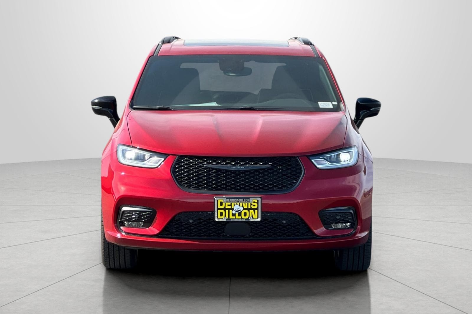 2026 Chrysler Pacifica Limited photo 3