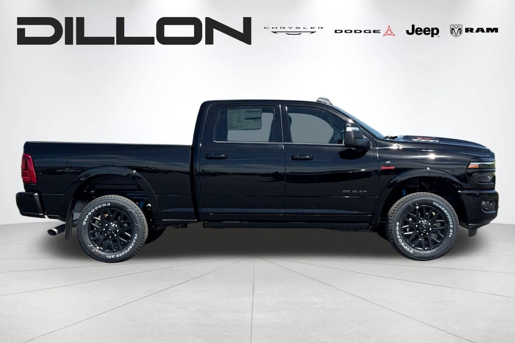 New 2026 Ram 2500 LIMITED CREW CAB 4X4 6'4 BOX Pickup