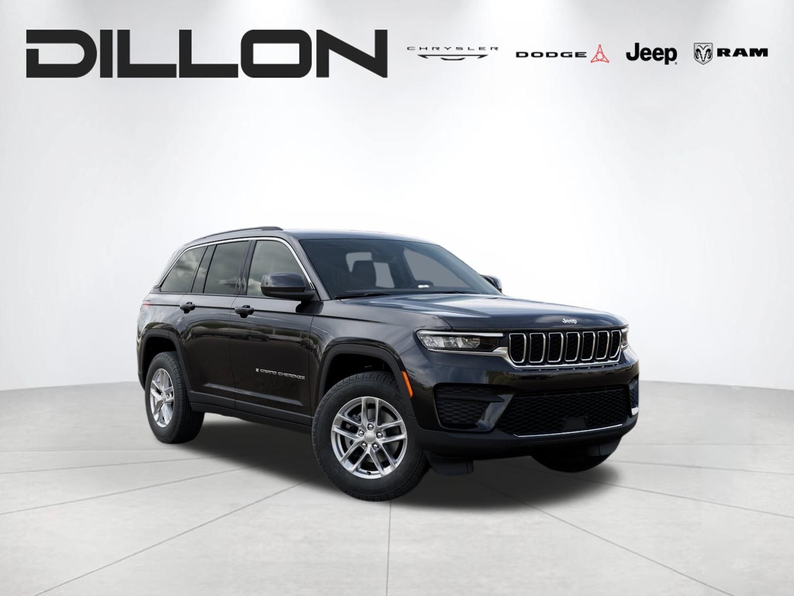 2026 Jeep Grand Cherokee Laredo X 4x4's photo