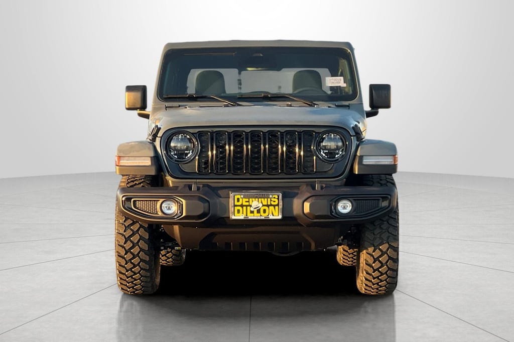 New 2026 Jeep Gladiator WILLYS 4X4 Pickup