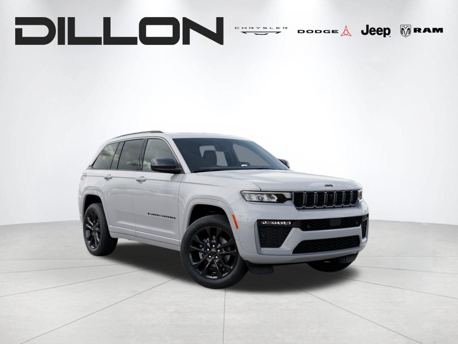 2026 Jeep Grand Cherokee Limited Reserve 4x4's photo