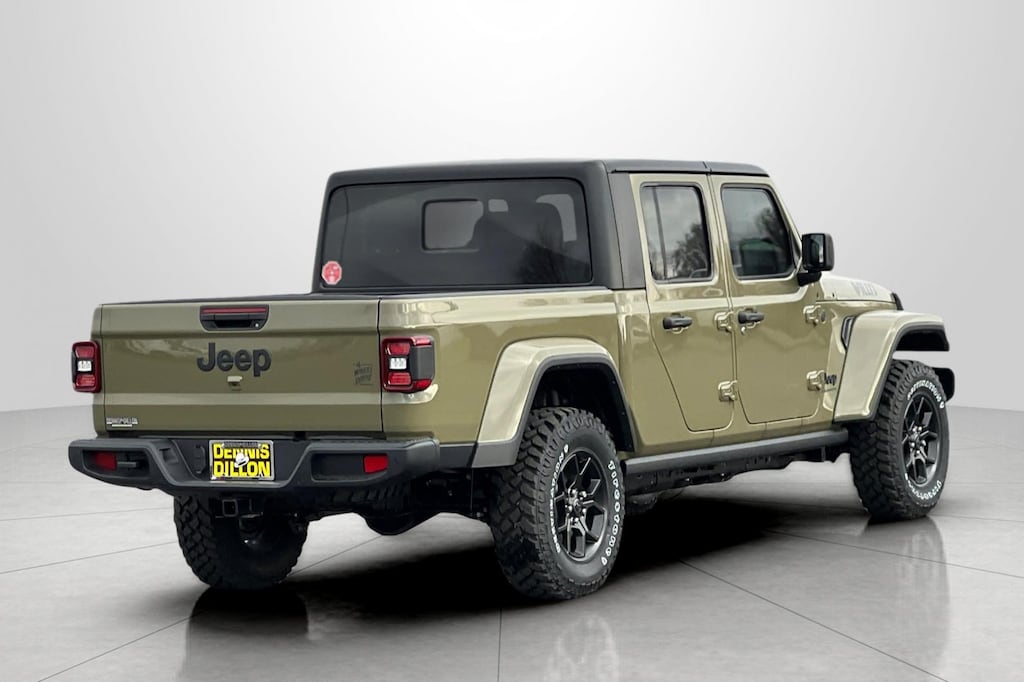 New 2026 Jeep Gladiator WILLYS 4X4 Pickup